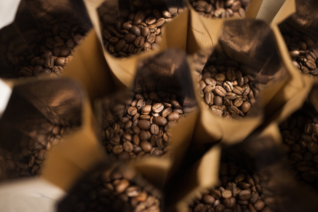 Quels sont les bénéfices à choisir du café en grains VS Des capsules de café